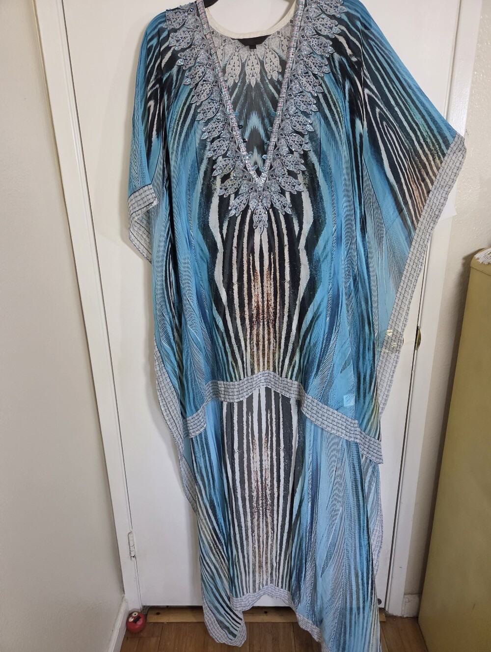 Jsquad Luxury Embellished Kaftan Maxi Dress V- Neck Animal Print Cover Up OS